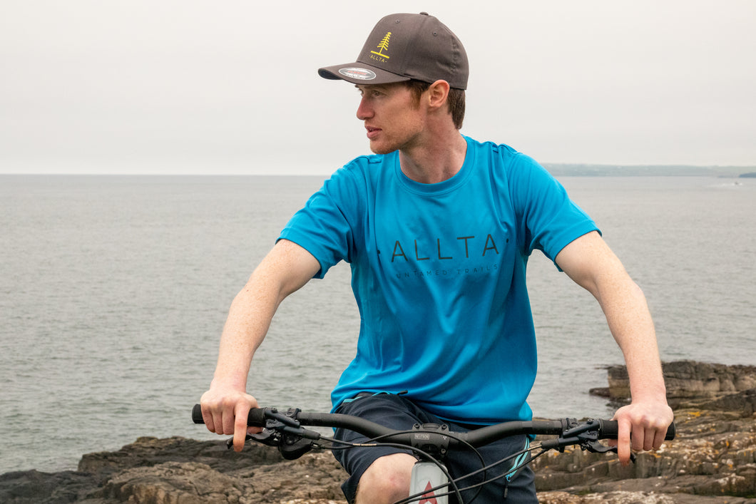 Men's Causeway Recycled Riding Tech Tee - Electric Blue