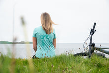 Load image into Gallery viewer, Women's Elements Organic Cotton T-shirt - Mint