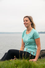 Load image into Gallery viewer, Women's Elements Organic Cotton T-shirt - Mint