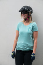 Load image into Gallery viewer, Women's Elements Organic Cotton T-shirt - Mint