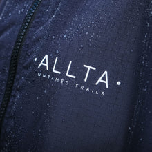 Load image into Gallery viewer, Waterproof Changing Robe