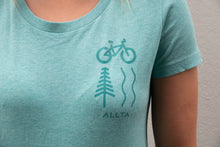 Load image into Gallery viewer, Women&#39;s Elements Organic Cotton T-shirt - Mint

