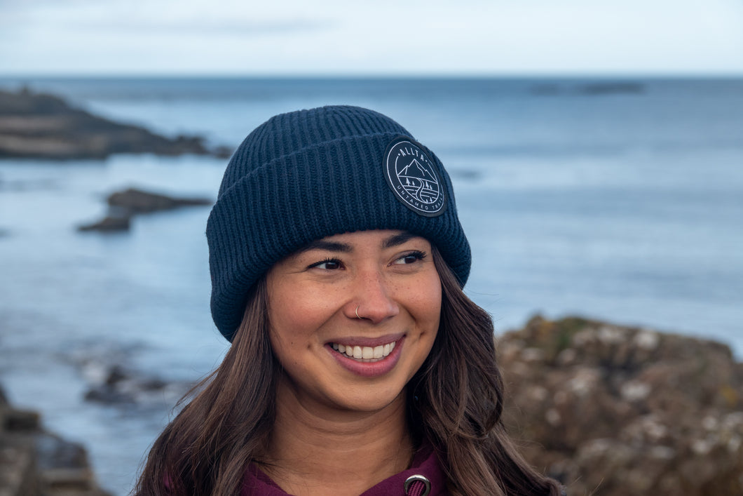 Trail Side Wind-Resistant Recycled Patch Beanie - Navy