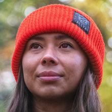 Load image into Gallery viewer, Trail Side Wind-Resistant Recycled Beanie - Flame
