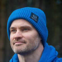 Load image into Gallery viewer, Trail Side Wind-Resistant Recycled Beanie - Cobalt
